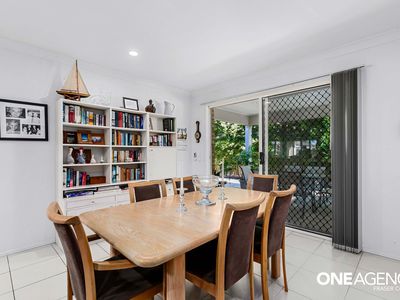 126 / 230 Pulgul Street, Urangan