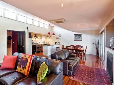 239 Mount Street, East Albury