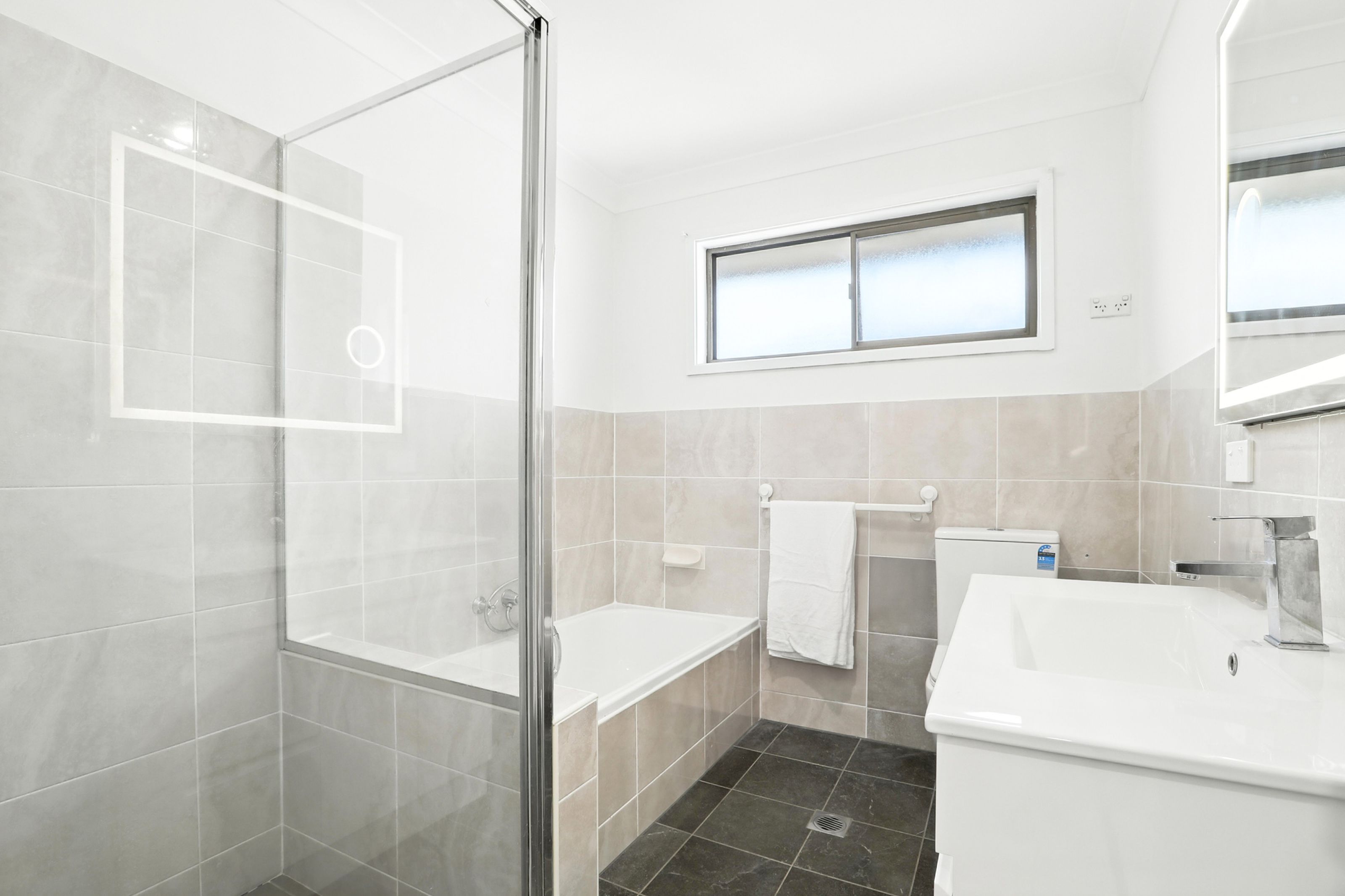 6 Korimul Crescent, SOUTH PENRITH