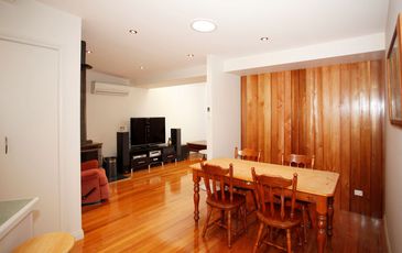 4 Lenne Road, Beaconsfield Upper