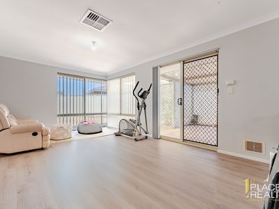 5B Karrawa Gardens, Port Kennedy