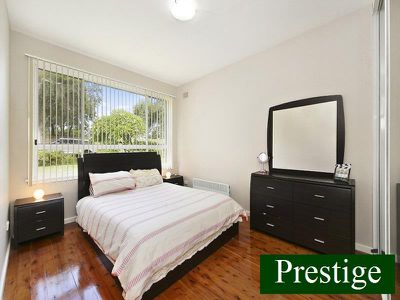 37 Moorefields Road, Kingsgrove