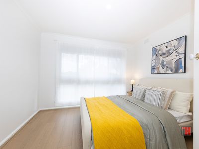 52 Windsor Crescent, Bundoora