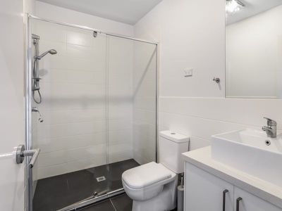 3 / 5 Bellevue Terrace, Pascoe Vale