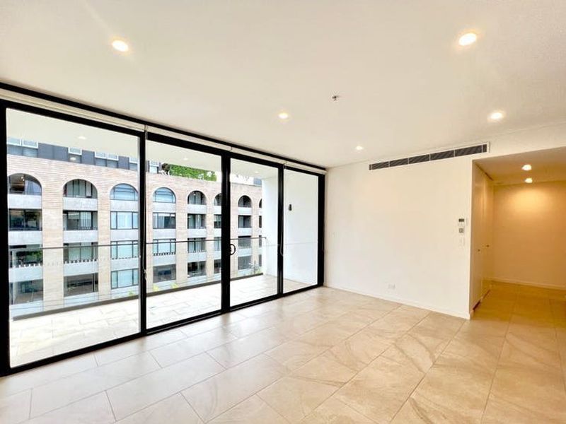 P705 / 2F Wentworth Park Road, Glebe