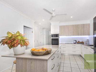 14 Pacific Avenue, Bushland Beach