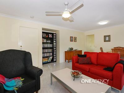 53 Jindabyne Cct, Forest Lake