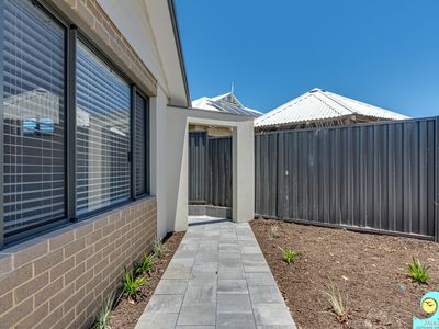 6 / 6 Merion Court, Yanchep
