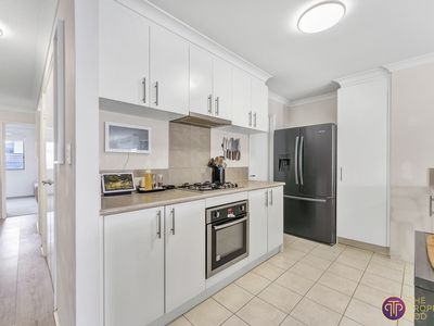 1 Bullfinch Street, Huntingdale