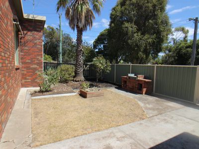 19 Derby Road, Herne Hill