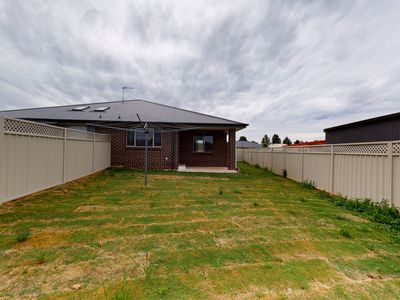 50b Champagne Drive, Dubbo