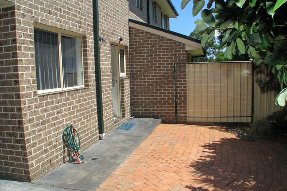 4 / 24 Melbourne Street, East Gosford