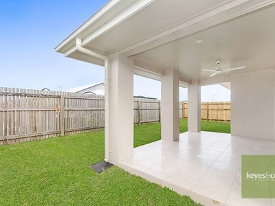 16 Orangeberry Circuit, Mount Low
