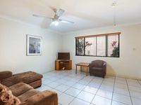 280 Olsen Avenue, Parkwood