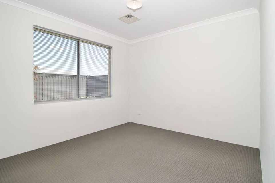 17 Saltwater Street , Baldivis