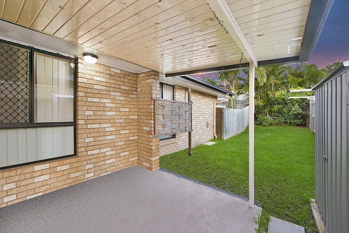 8B Koel Court, Warner