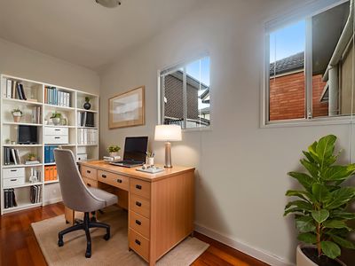 1 / 9 Merther Road, Ivanhoe