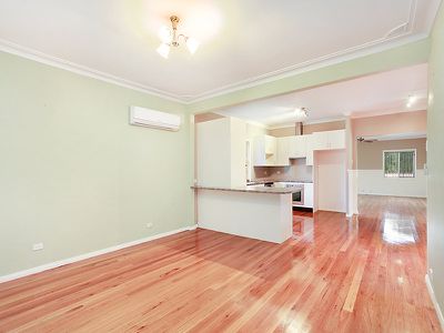 38 Macquarie Street, Morisset