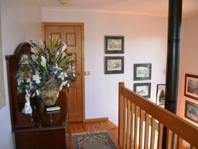 101 Glenbourn Drive , Tawonga South