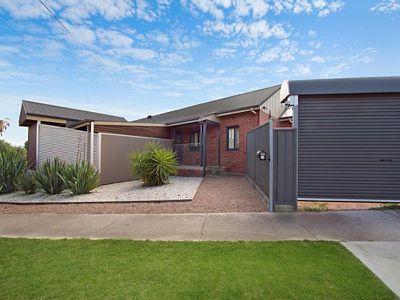 Room 4 / 32-34 Churchill Avenue, Bendigo