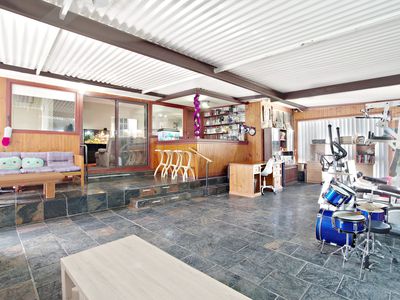 15 Lewis st, Bradbury