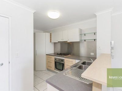18 / 51-69 Stanley Street, Townsville City