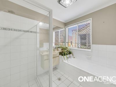56 Settlers Circuit, Forest Lake