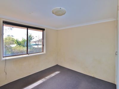5 / 2 Lakeside Drive, Eden