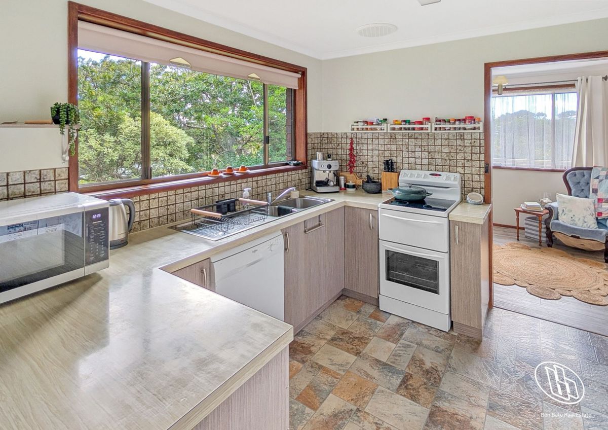 23 Thomson Parade, Dalmeny