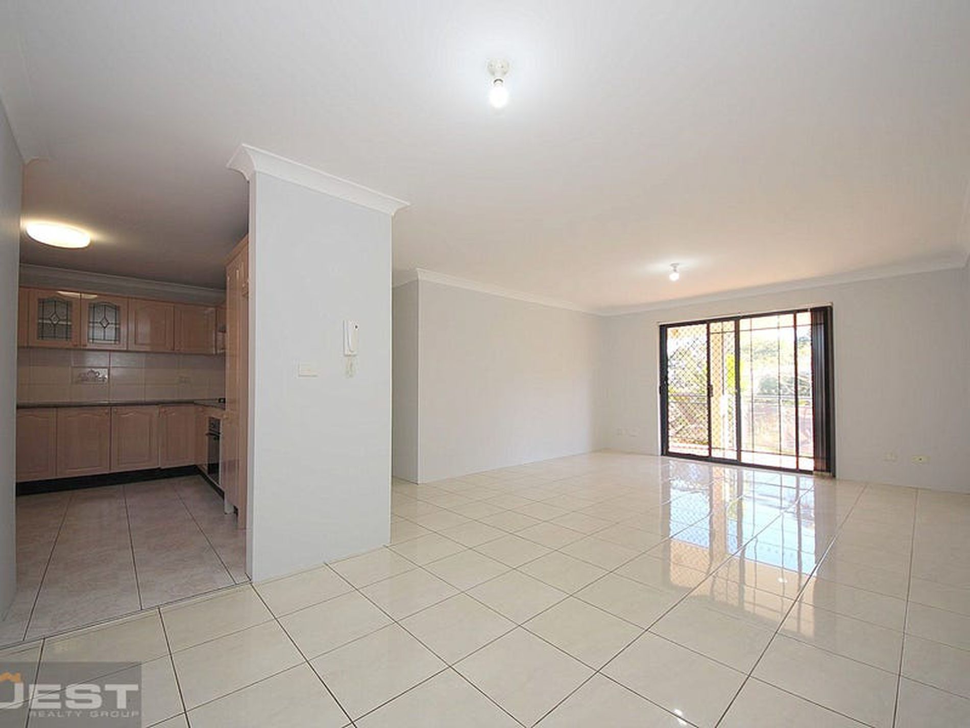 18 / 37-43 Sir Joseph Banks Street, Bankstown