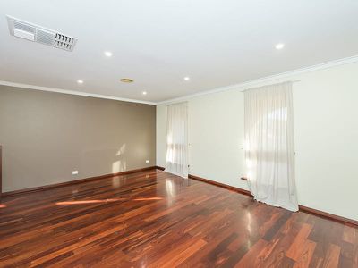 36 Farmfield Way, Morley