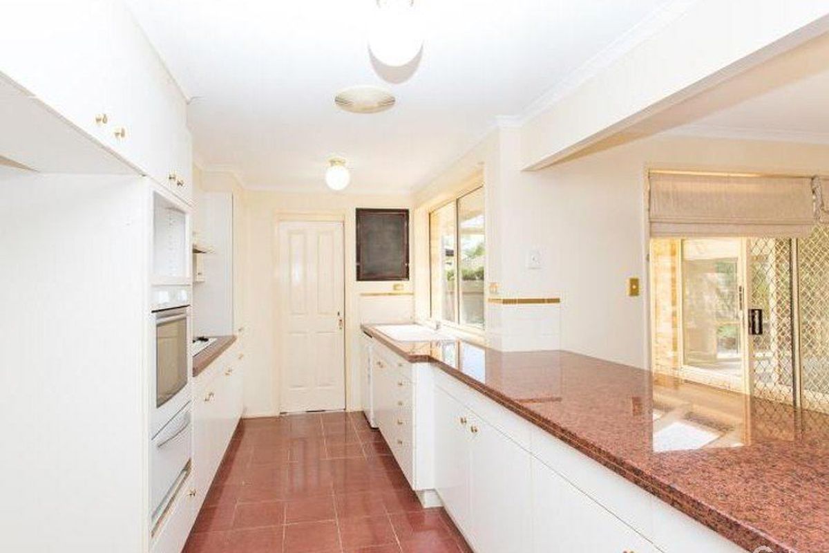 2 Greenvale Road, Green Point