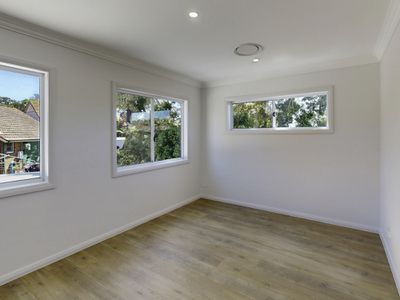 7 Gowrie Crescent, Westmead