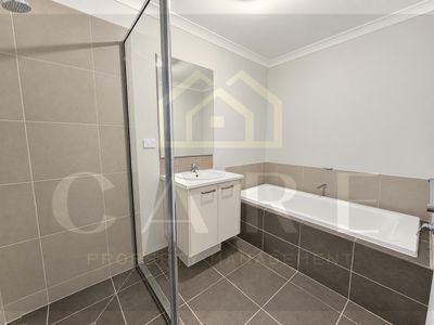 34 Carcoola Rise, Clyde North