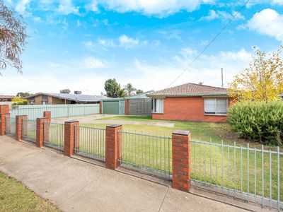 90 Hamilton Street, Shepparton
