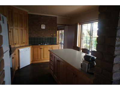 3 Lukin Court, Horsham