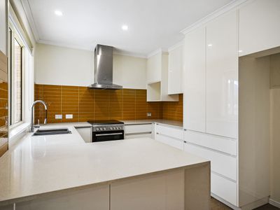 51 Mountain River Road, Grove