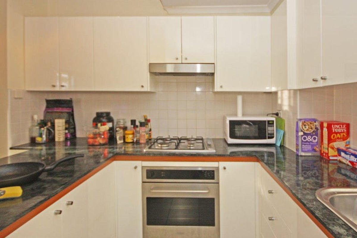 209 / 14-16 Station Street, Homebush