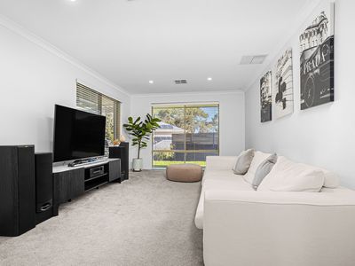 6 Norton Ridge, Winthrop