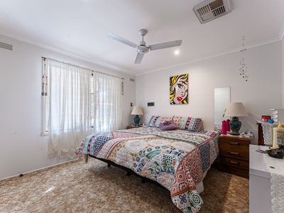 9-11 Clare Avenue, Lockington