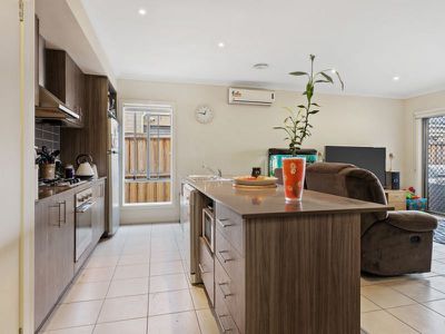 12 Maremma Drive, Mernda