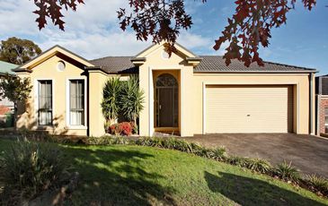 16 Scott Lee Drive, Beaconsfield