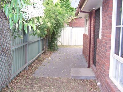 11 / 746 Wood Street, Albury