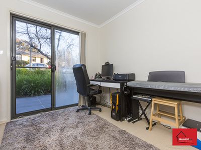 2 / 2 Adair Street, Scullin
