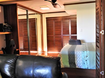 2 / 4 Symons Avenue, Bucasia