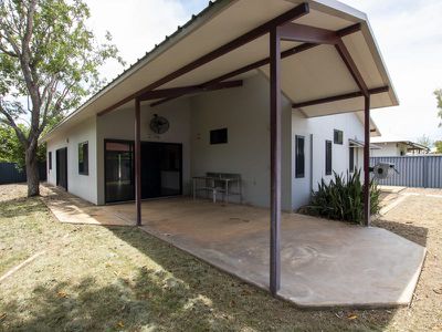 8 Tamarind Meander, Kununurra