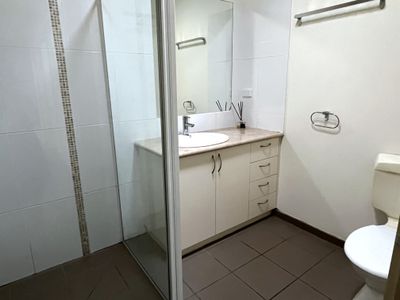 2/10 Matlock Street, Herne Hill