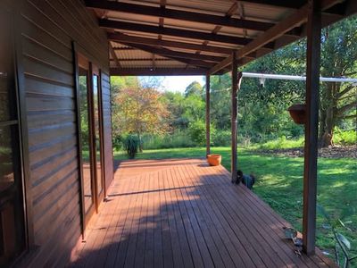 417 Davis Road, Jiggi