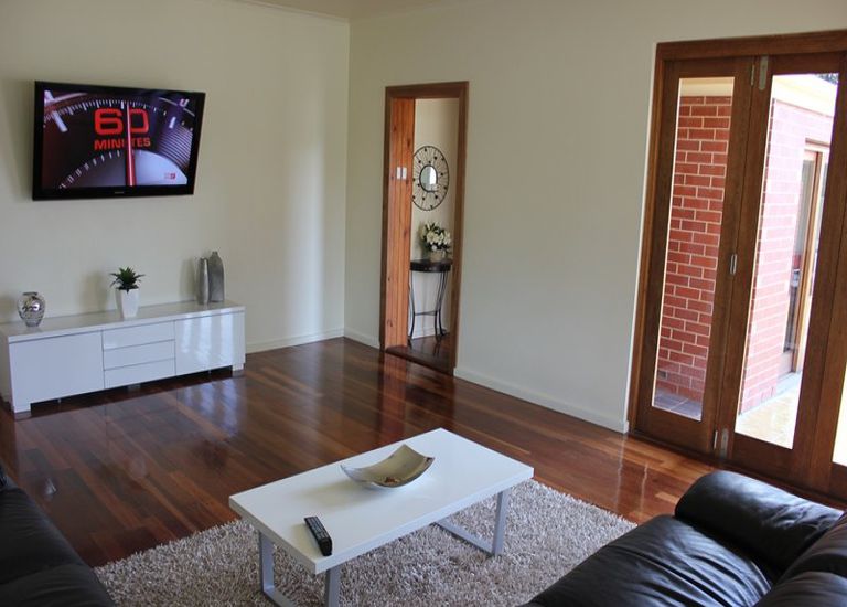 16 Vincent Avenue, North Brighton