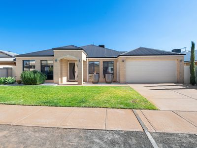 34 Nganka Way, Hannans